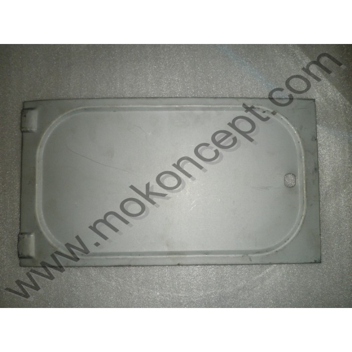 Porte coté lat batterie à cléf Moke