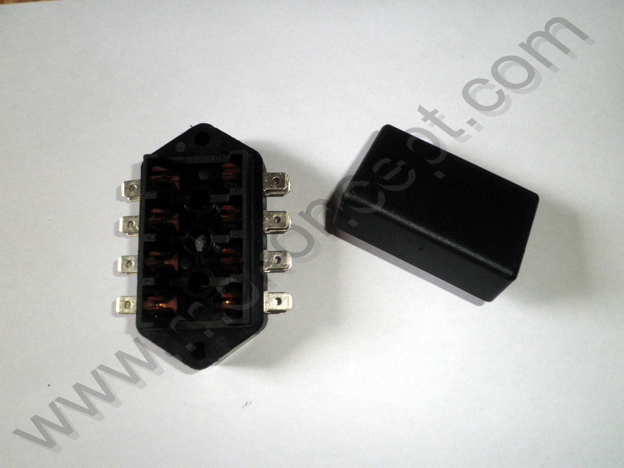 Boite à fusible Moke origine