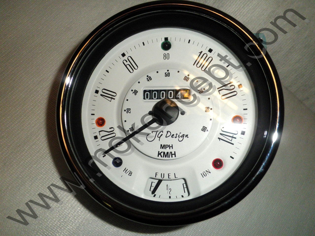 Smith Speedometer White Moke by JG Design