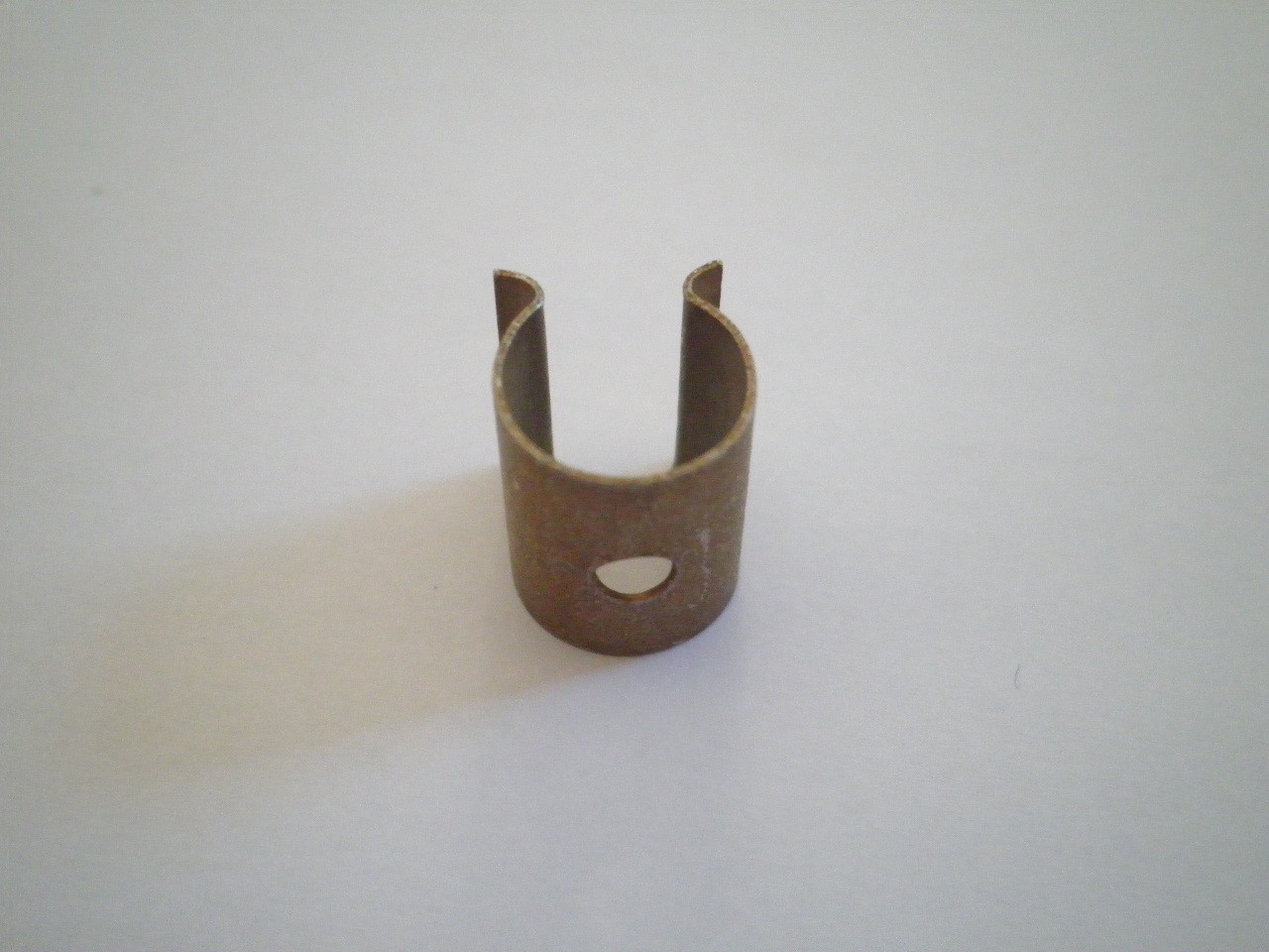 Clip retenu câble accelerateur