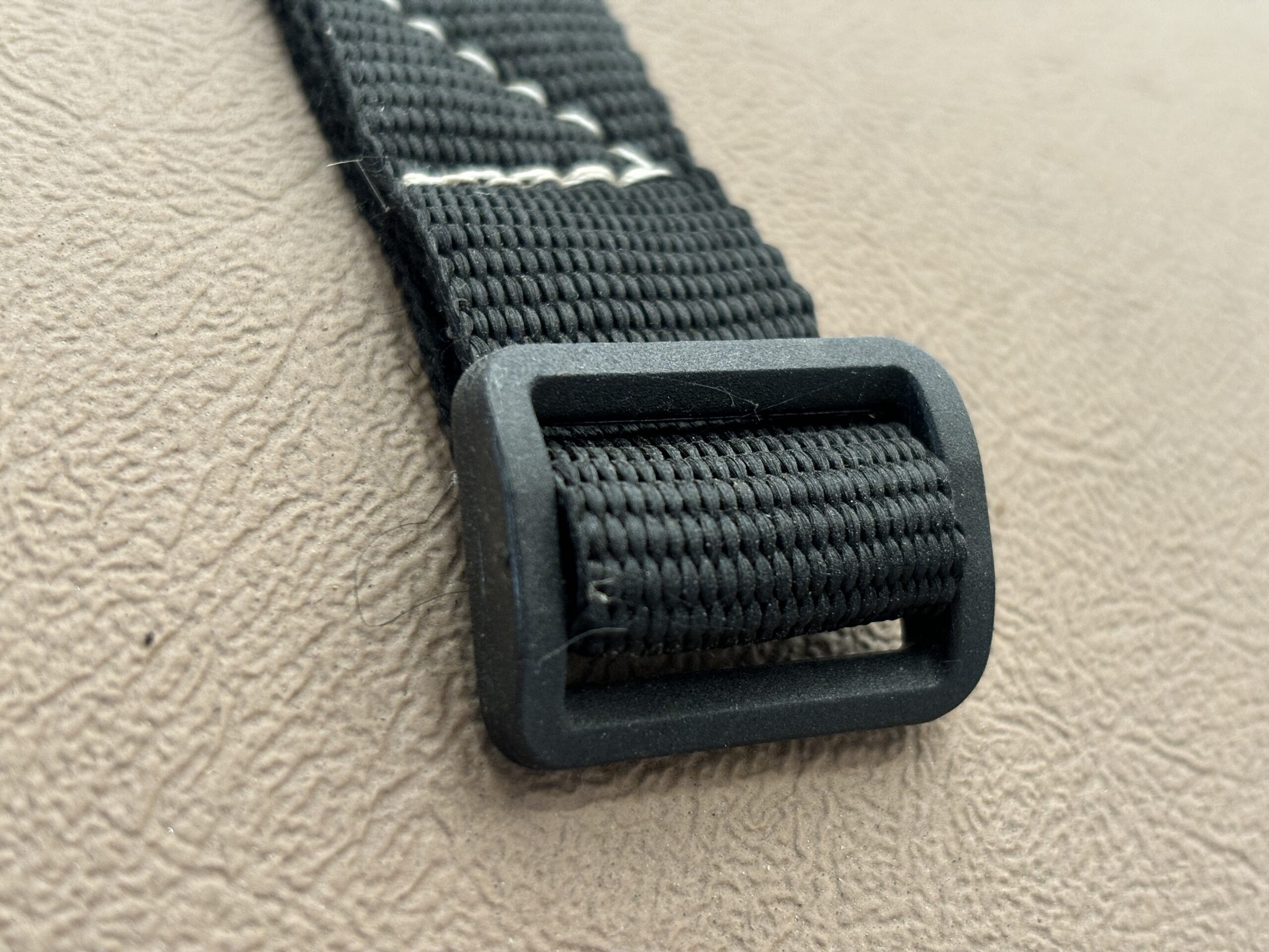 Attache sangle capote Moke 1986 / 1994