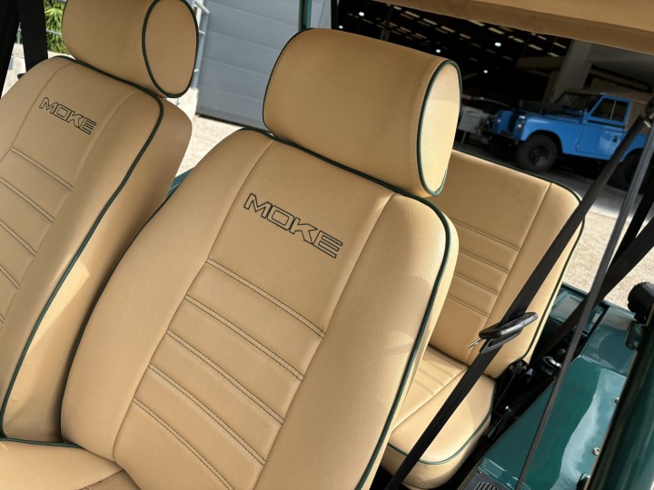 Sièges avant et banquette Moke Beige/noir Sans Pack