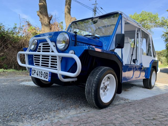 Mini Moke bleu